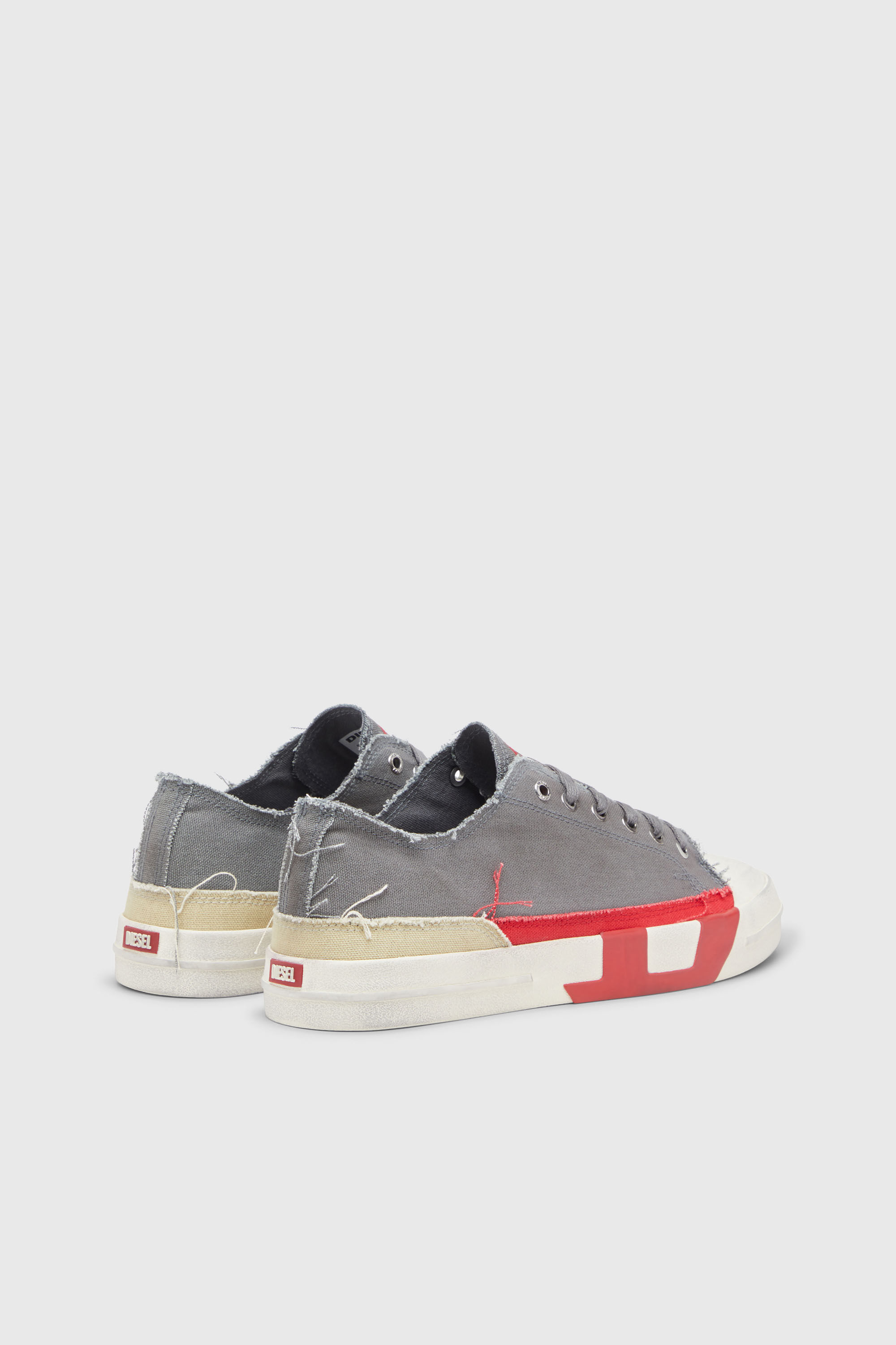 Diesel - S-D-VERSE LOW, Man's S-D-Verse-Dirty-effect canvas sneakers in Grey - 3