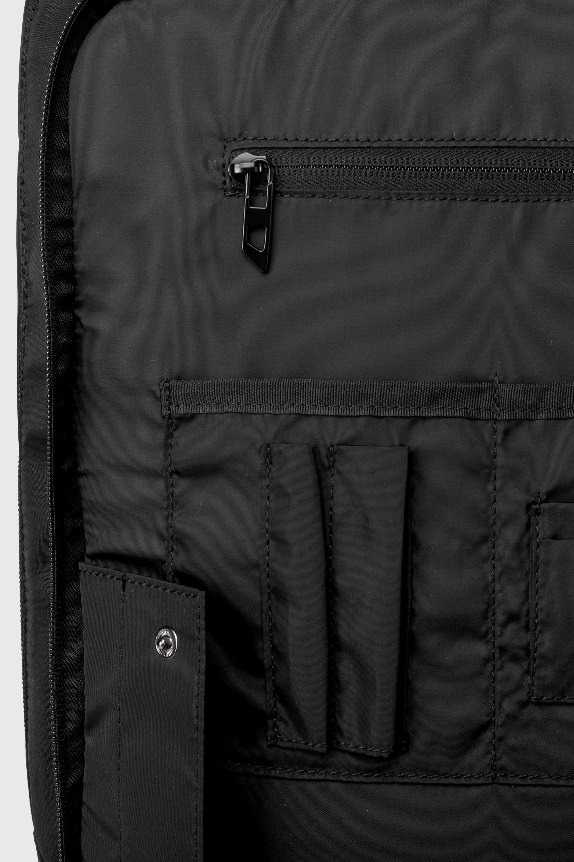 Diesel - DIESEL PC STRONG IMAGE BACKPACK- DSB005, Unisex's Rugged travel backpack in Black - 6