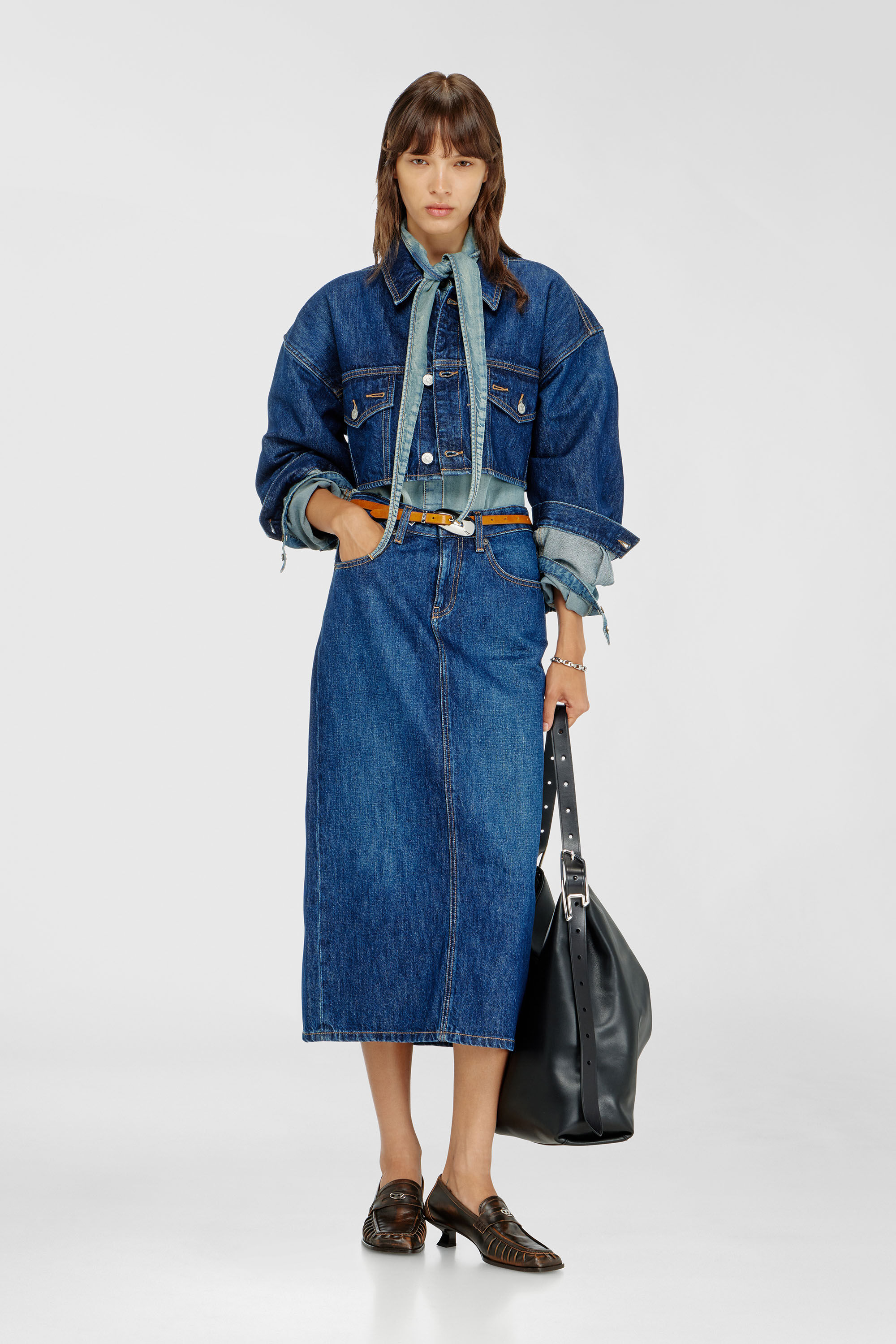 Diesel - DE-MALLEY, Woman's Cropped oversized denim trucker jacket in Medium blue - 1
