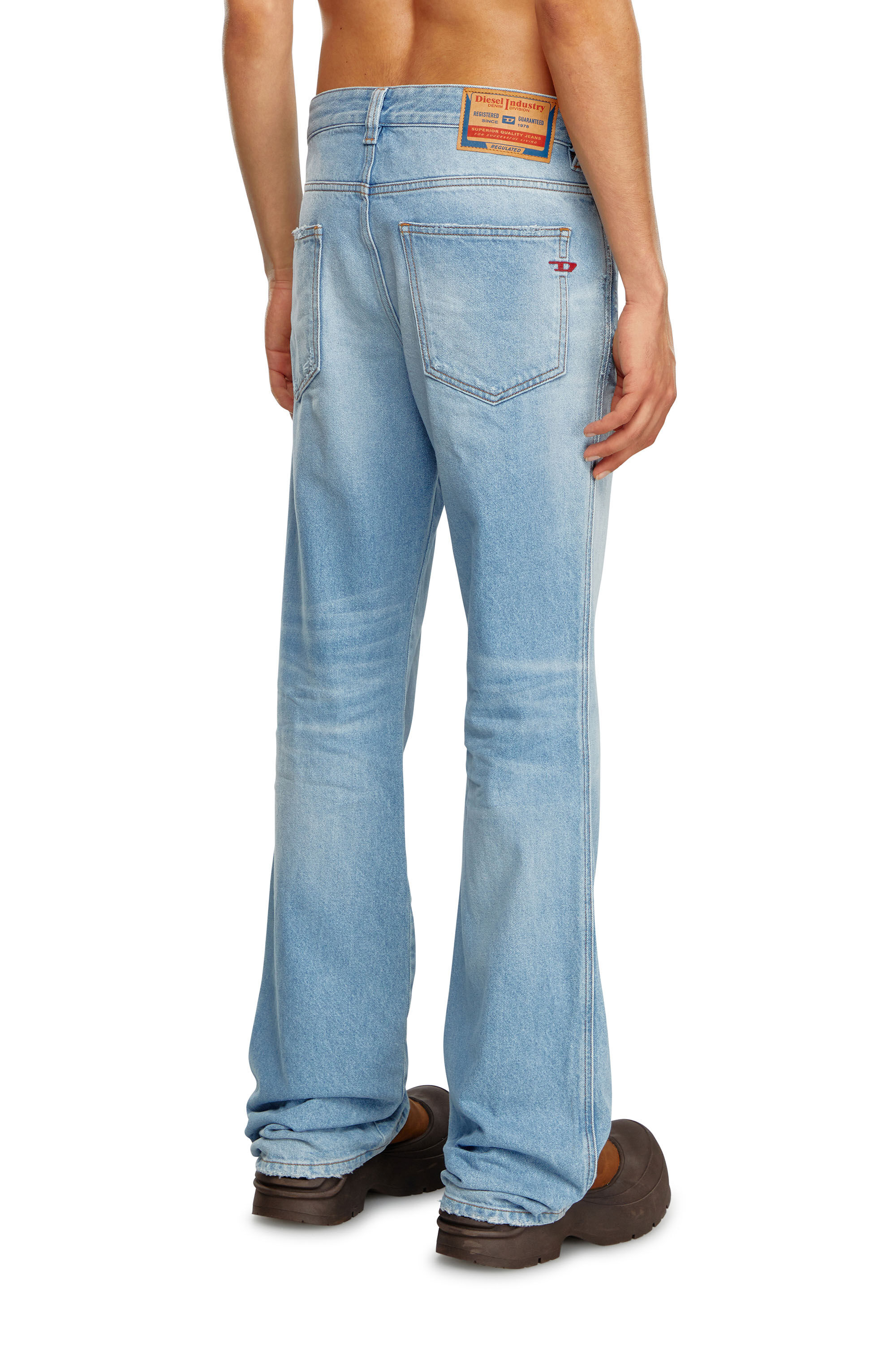 Diesel - Man Bootcut Jeans 1998 D-Buck 09K34, Light Blue - Image 4