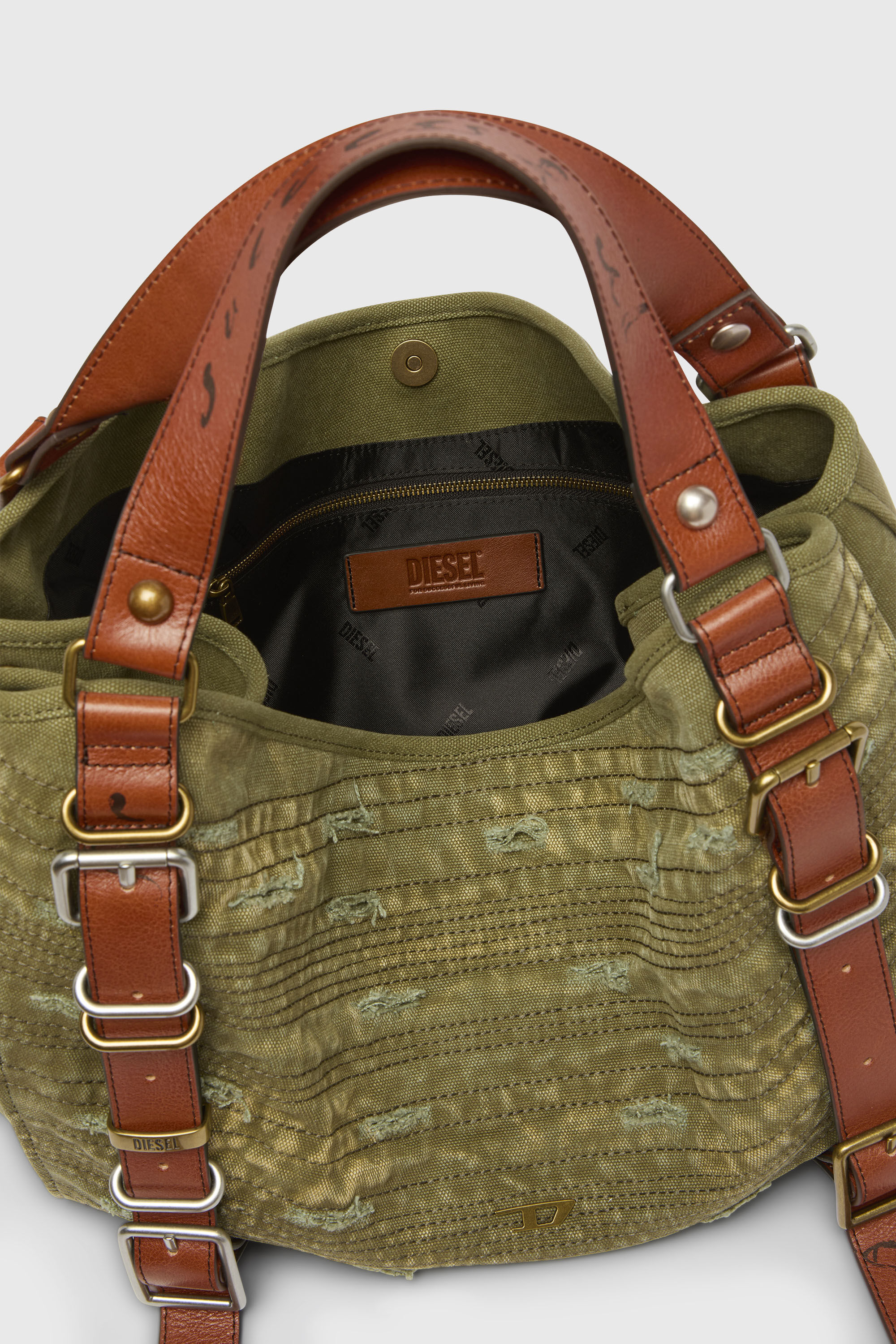 Diesel - D-ONE TOPHANDLE M, Unisex's D-One-Medium top-handle bag in distressed canvas in Military Green - 4
