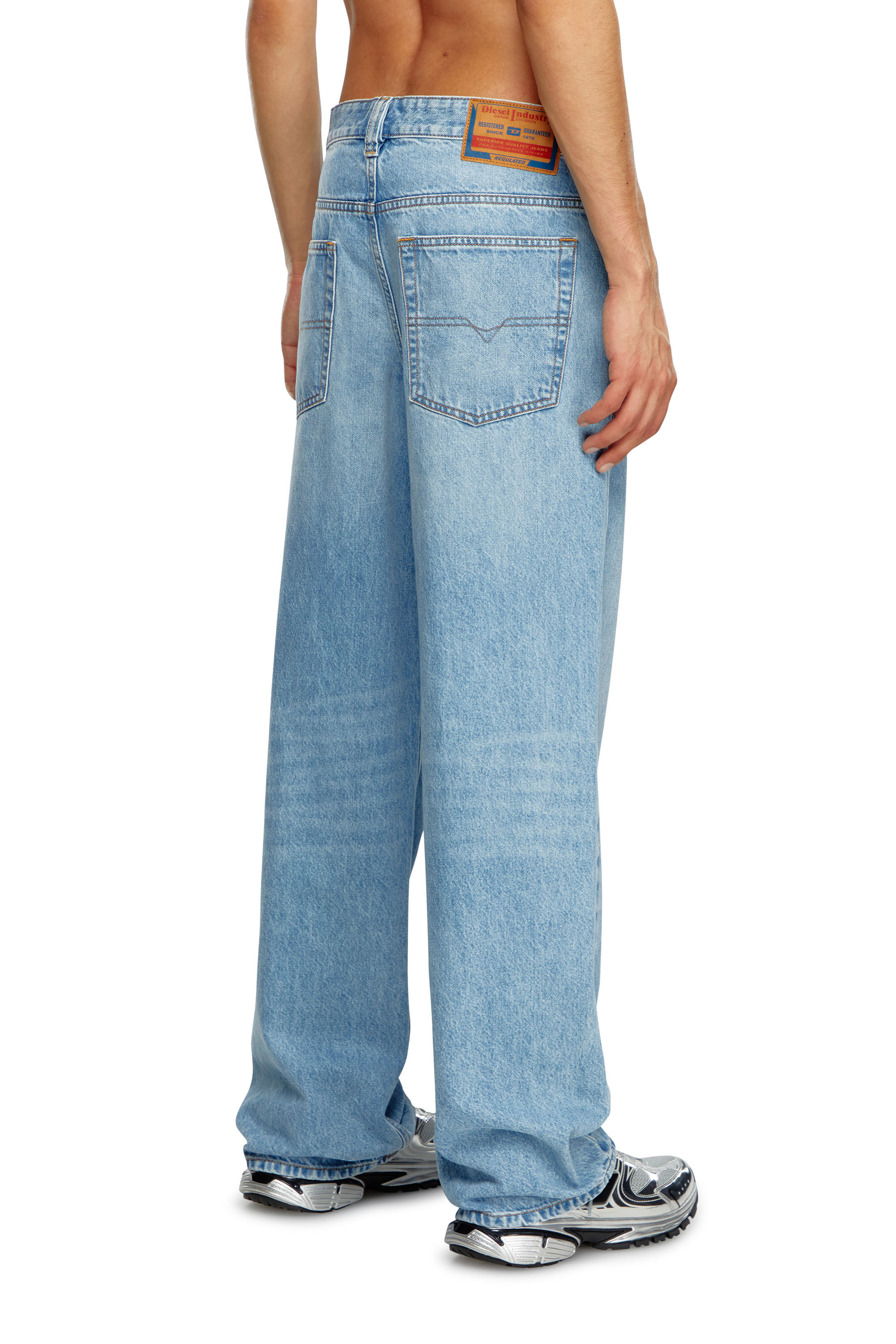 Men's Relaxed Jeans | Light Blue | Diesel 2001 D-Macro Men's Relaxed Jeans | Light Blue | Diesel 2001 D-Macro