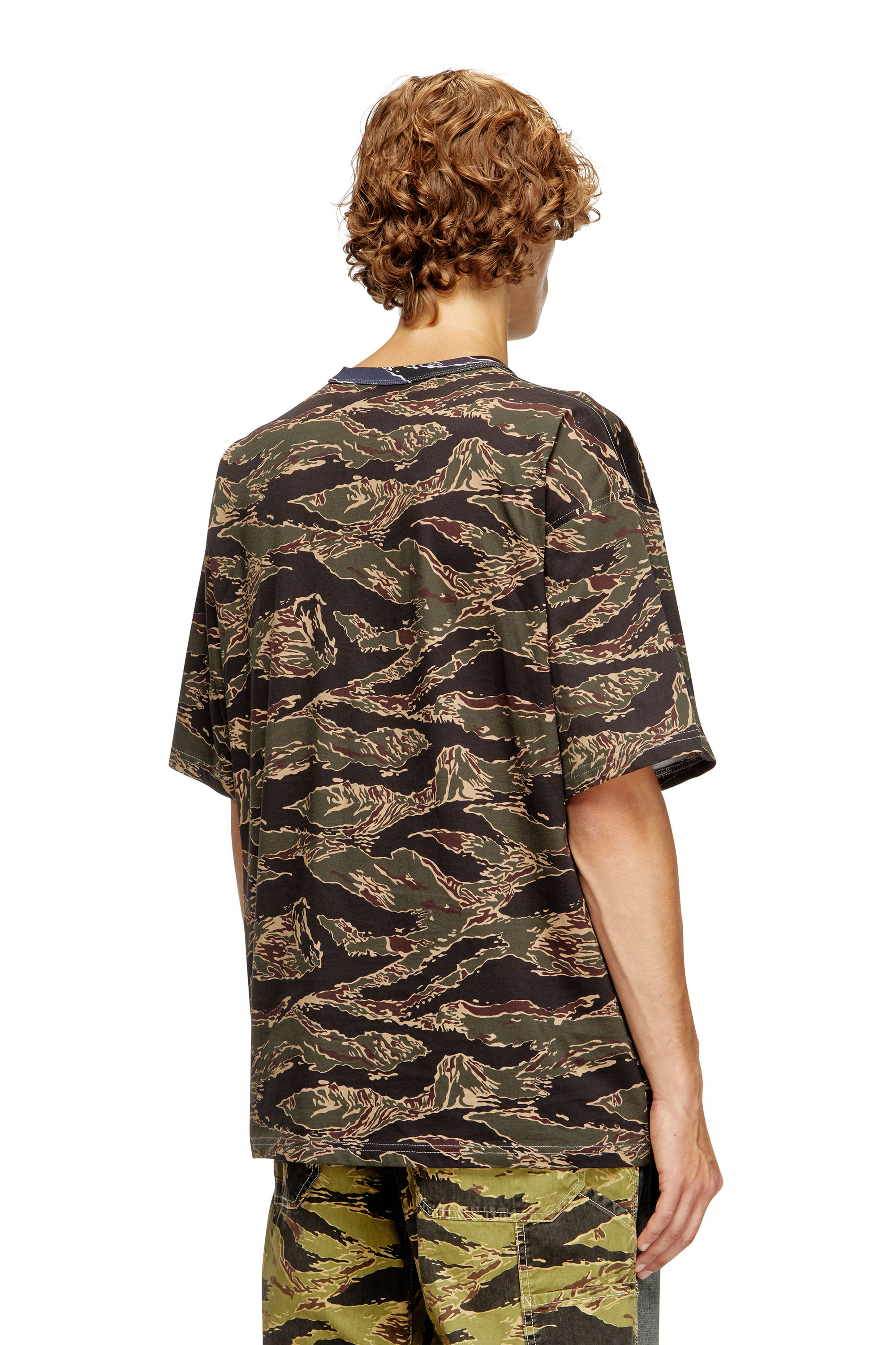 Diesel - T-BOXT-T22, Man's Camo T-shirt with camo logo in null - 4