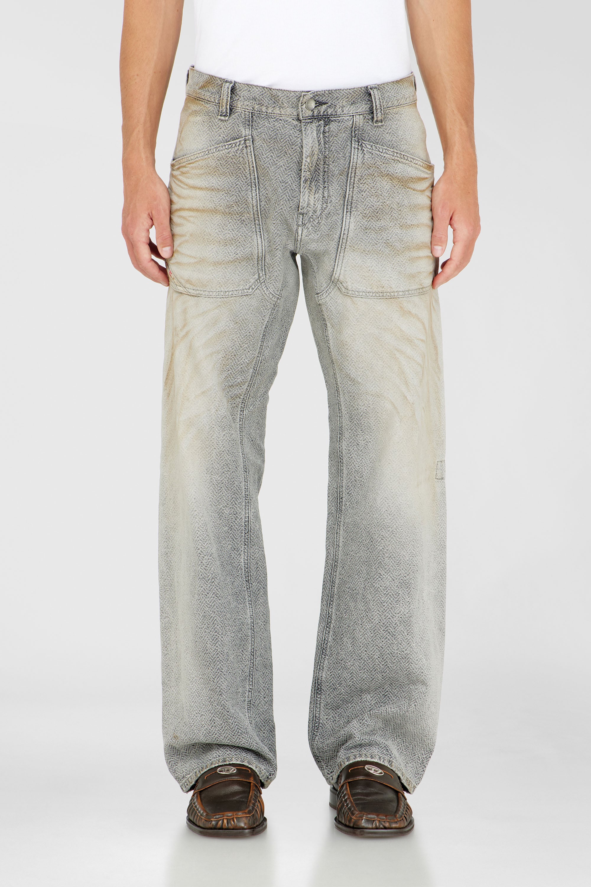 Diesel - Man's Relaxed Jeans D-Zeta 09Q11, Grey - 1