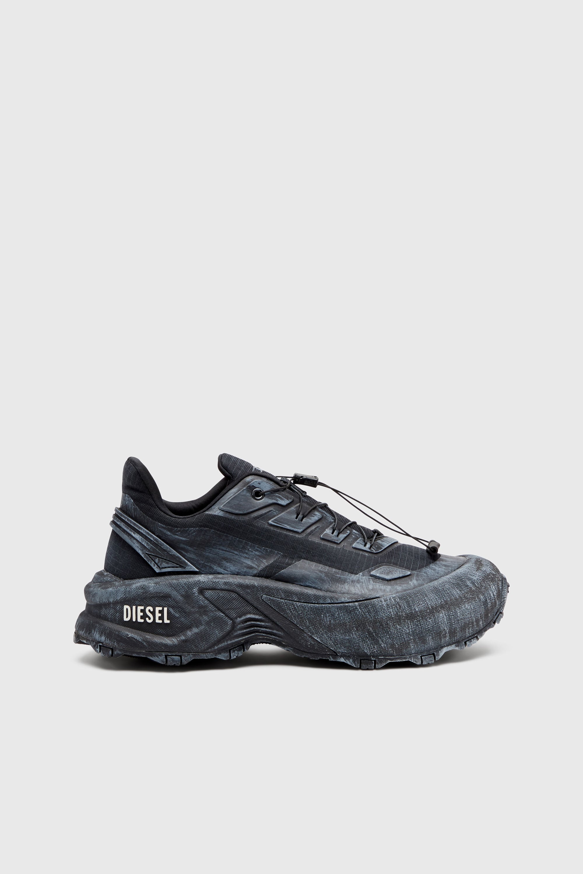 Diesel - D-CAGE RUNNER, Man's D-Cage-Distressed chunky sneakers in ripstop in Black - 1