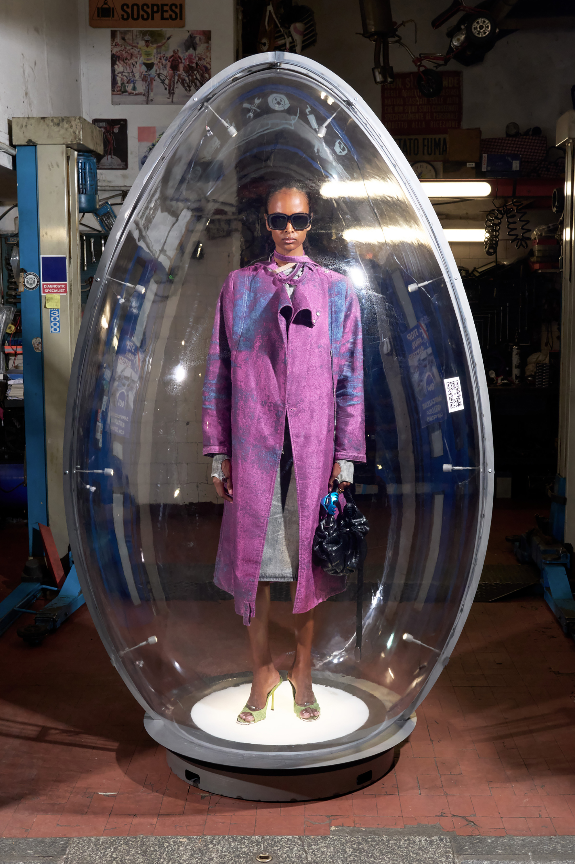 Diesel - DE-DELGAR-FSI, Woman's Coat in coloured satin denim in Violet - 3