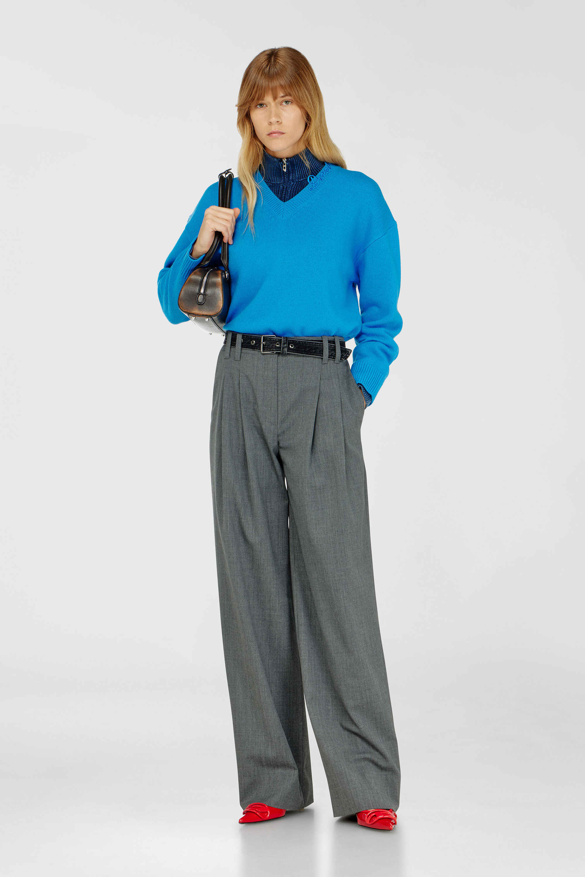 Diesel - M-IMOSA, Woman's Wool V-neck jumper with neck logo in Azure - 1