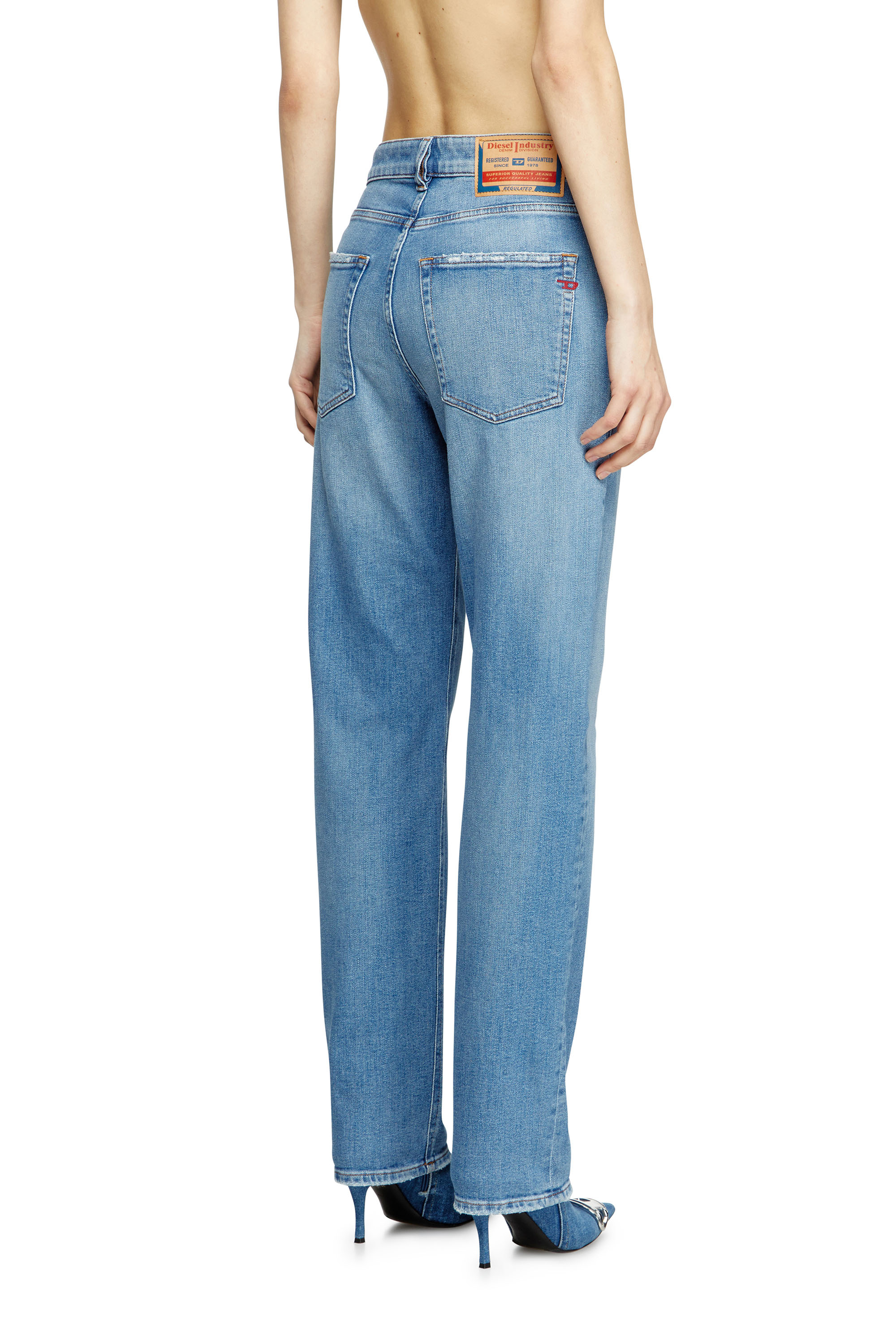 Regular Jeans 1988 D-Ark 09M22, Light Blue Diesel - Woman's Regular Jeans 1988 D-Ark 09M22, Light Blue - 4