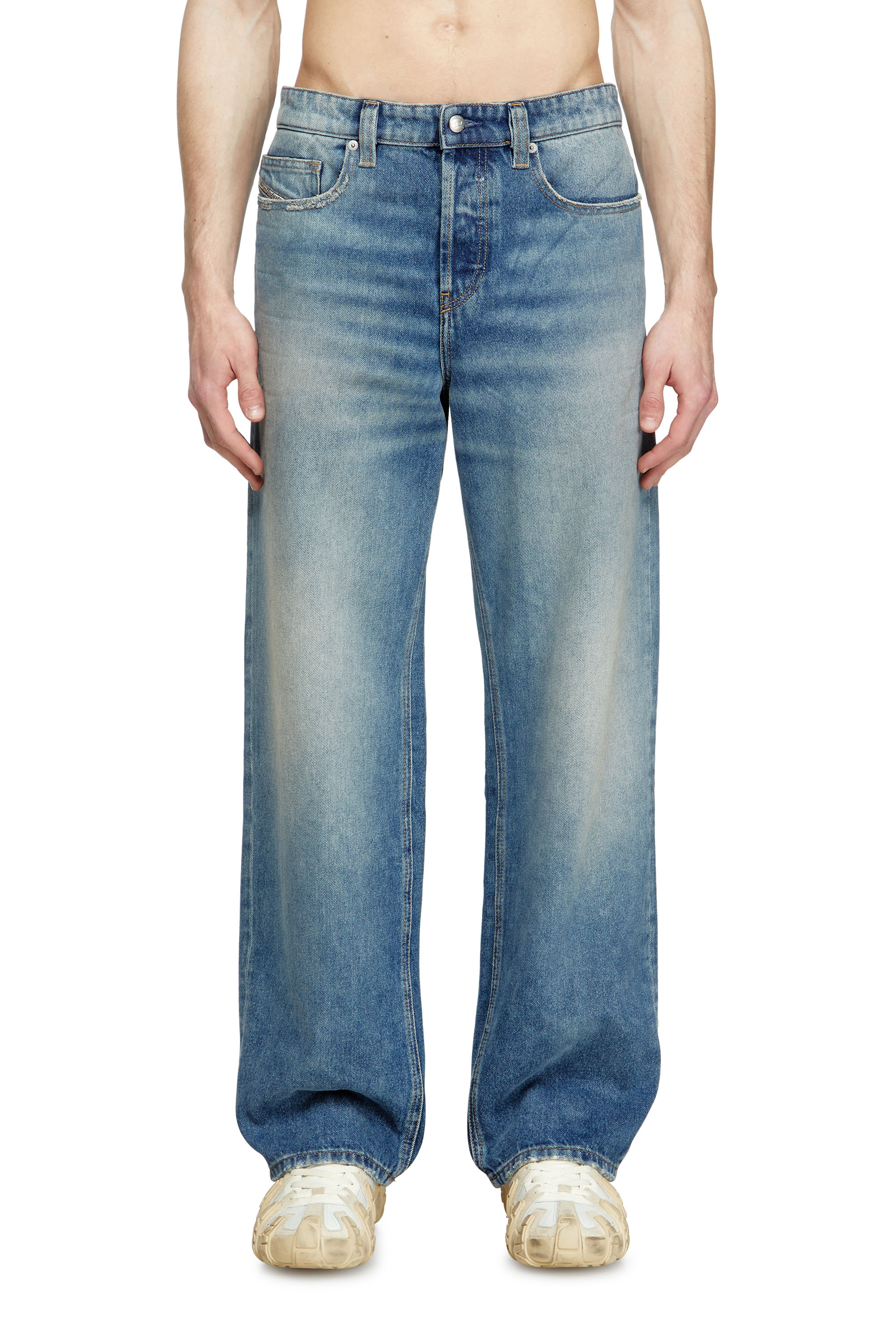 Diesel - Man's Relaxed Jeans 2001 D-Macro 0DBEB, Medium blue - 2