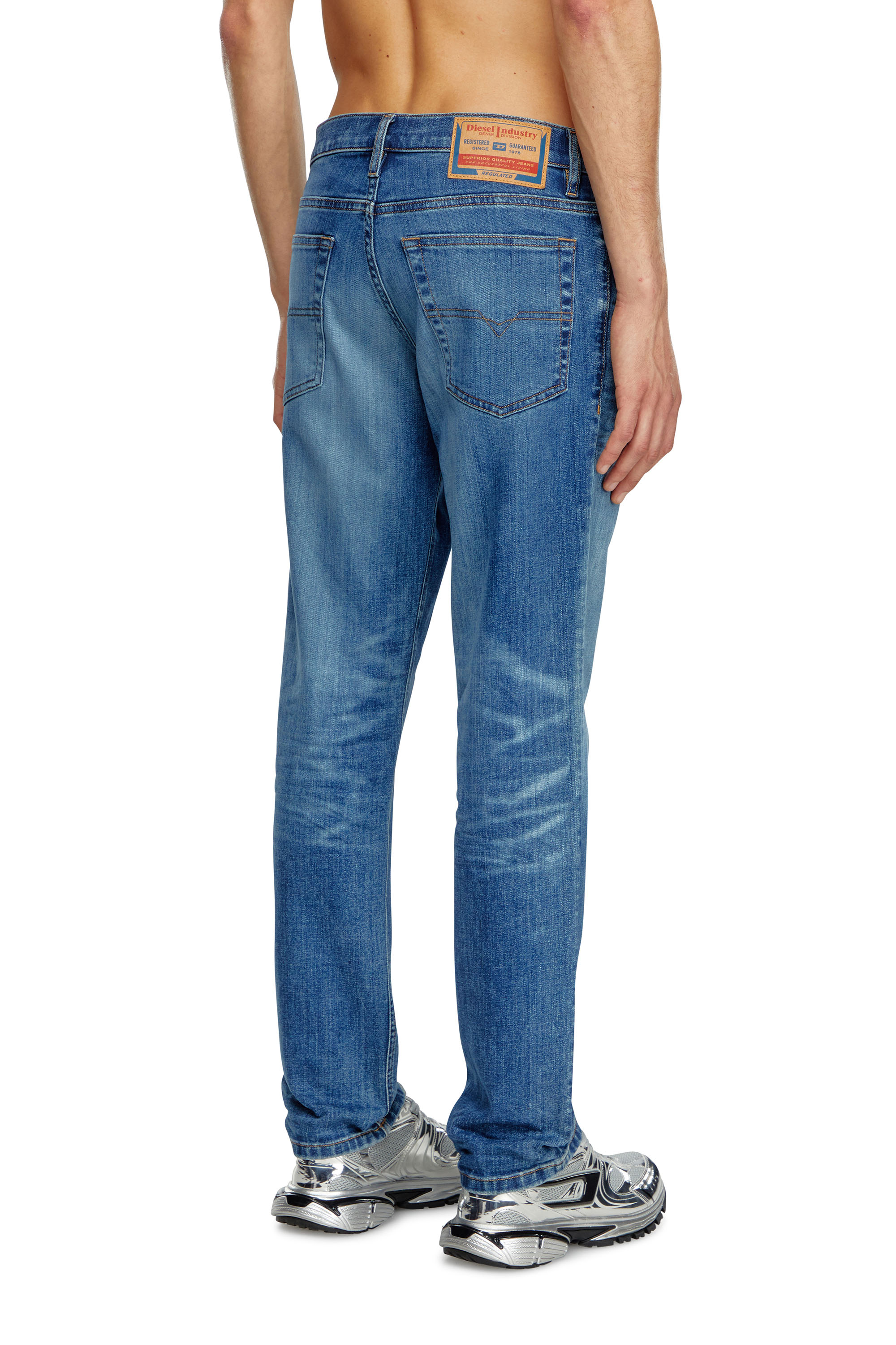 Diesel - Man's Regular Jeans 2023 D-Finitive 0GRDP, Medium blue - 3