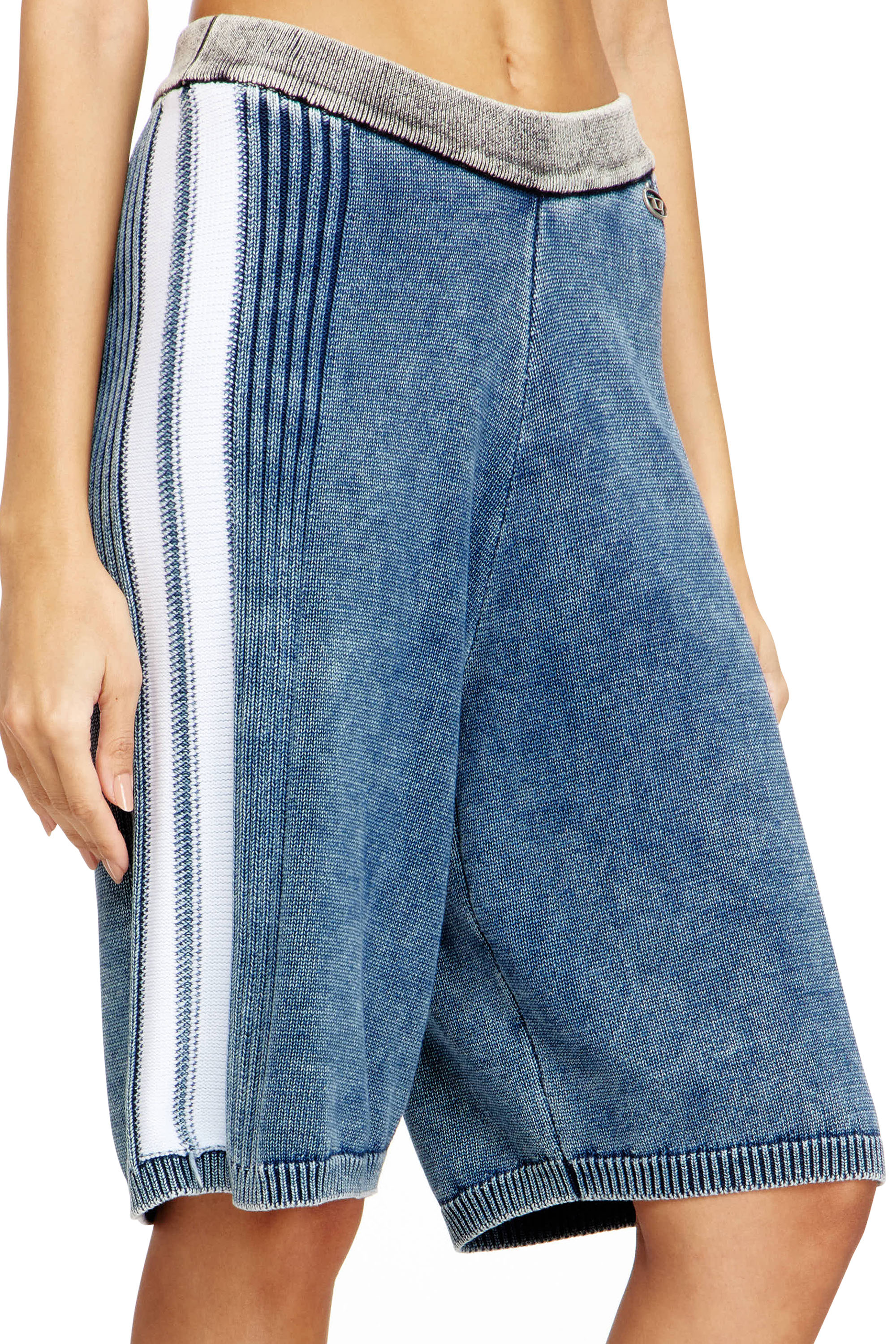 Diesel - M-ESTHER, Woman's Knitted shorts with sporty bands in Blue - 4