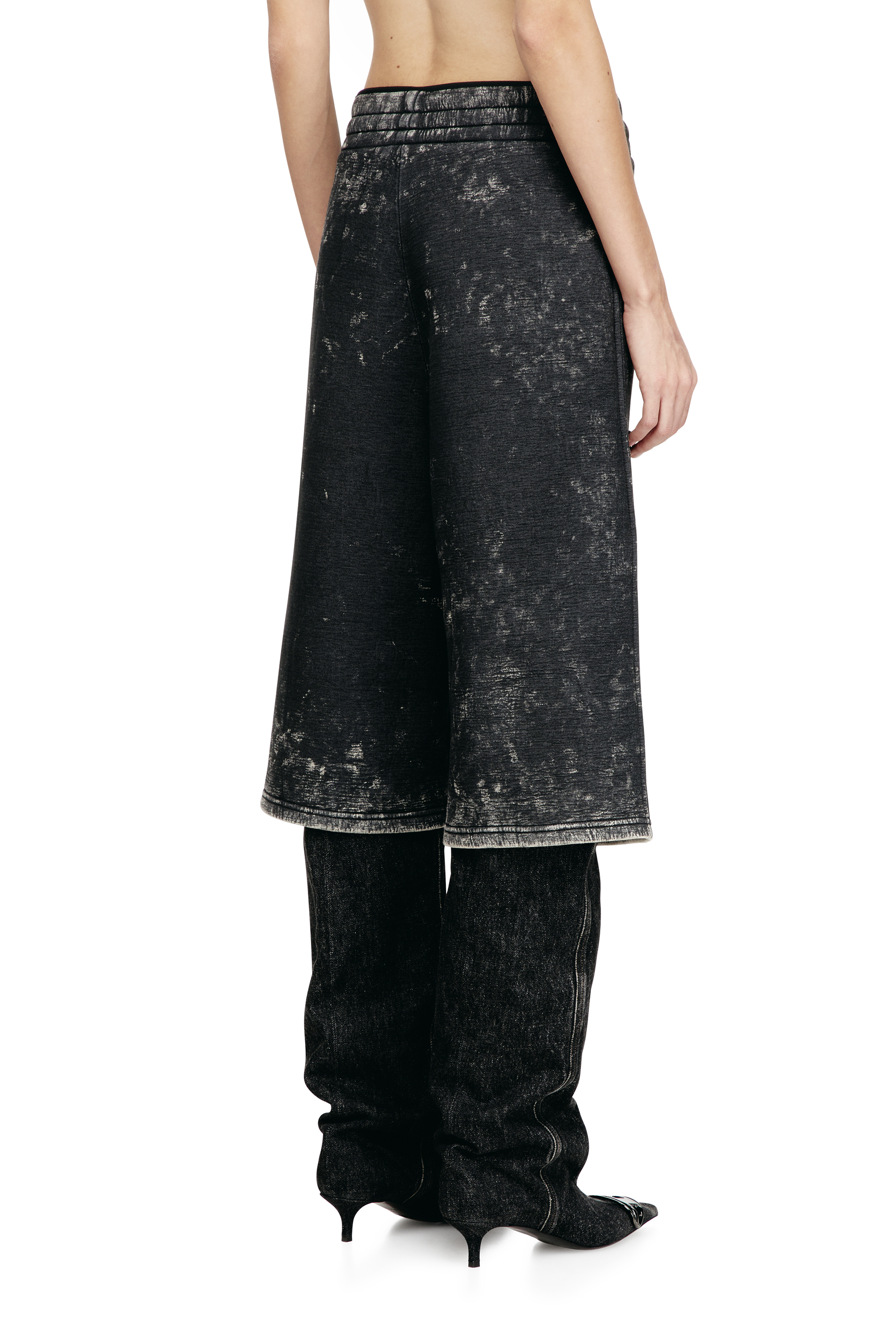 Diesel - S-TYP, Unisex's Wide-leg shorts in marble-effect scuba in Black - 3