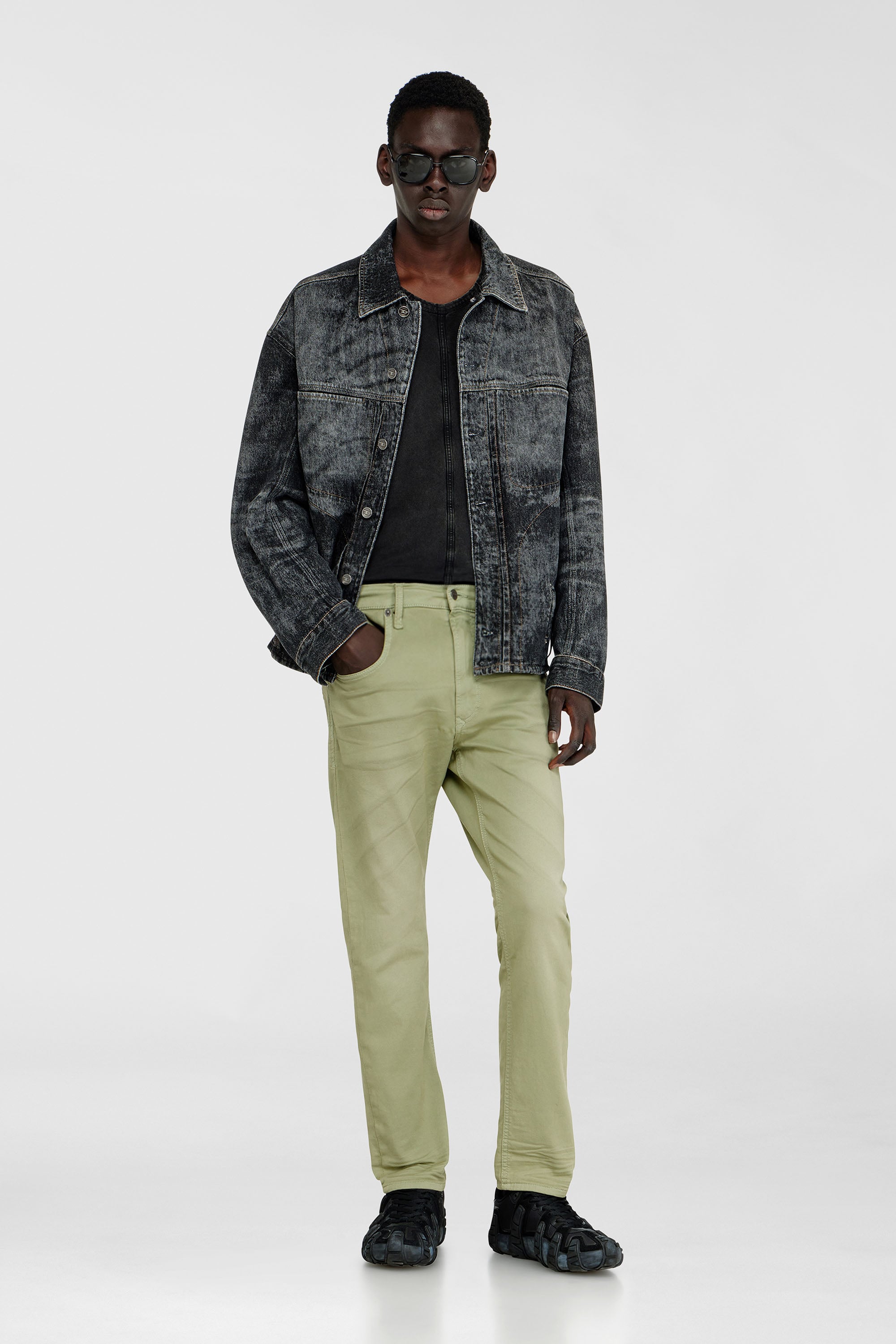 Diesel - Man's Regular 2032 D-Krooley-BW Joggjeans&reg; 0670M, Olive Green - 1