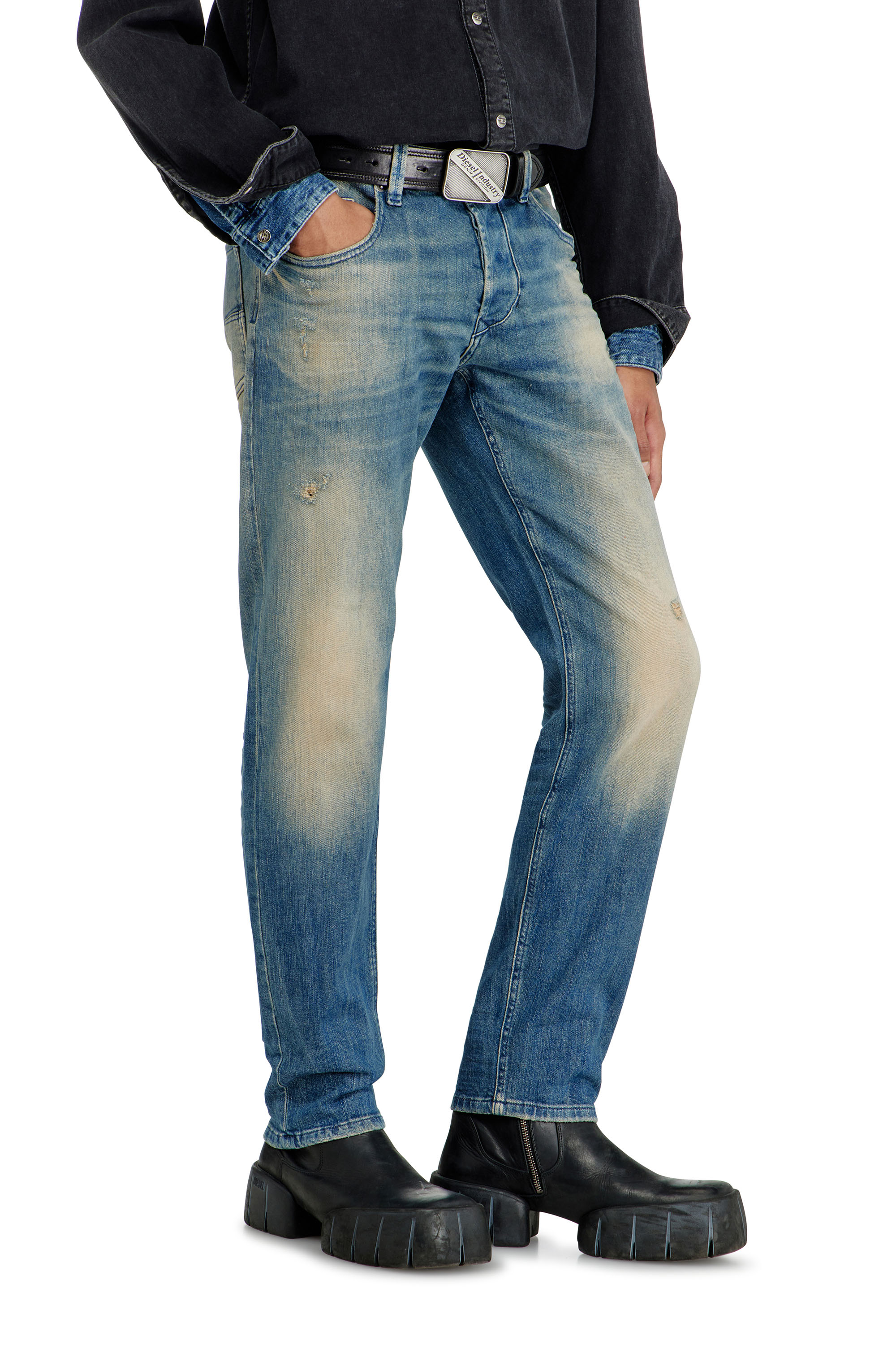 Diesel - Man's Regular 2030 D-Krooley Joggjeans&reg; 068XU, Dark Blue - 7