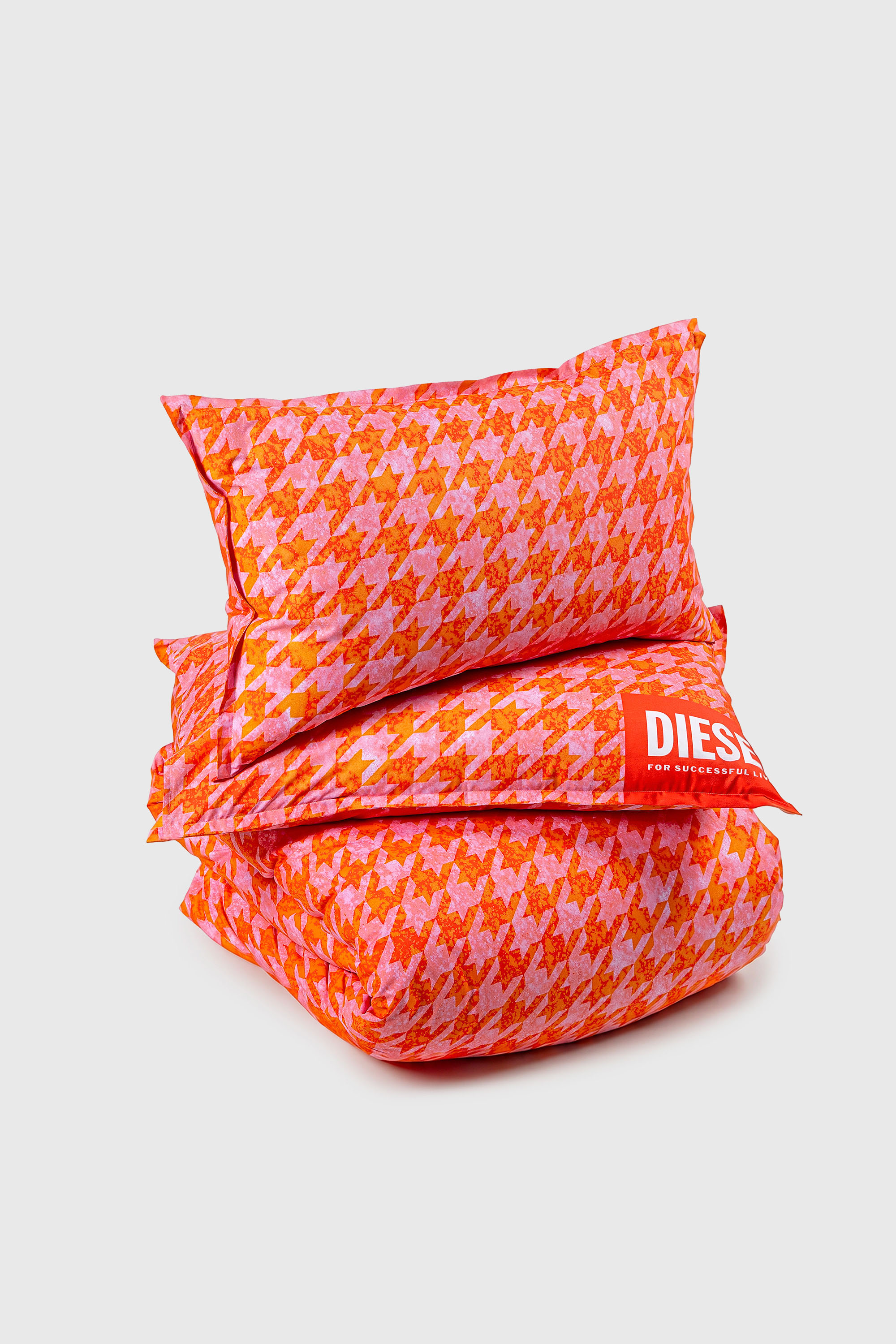 Diesel - 1018105  DROP PINK/RED PERCALE DUVET COV, Unisex's Percale duvet cover set for queen size bed in Orange - 2