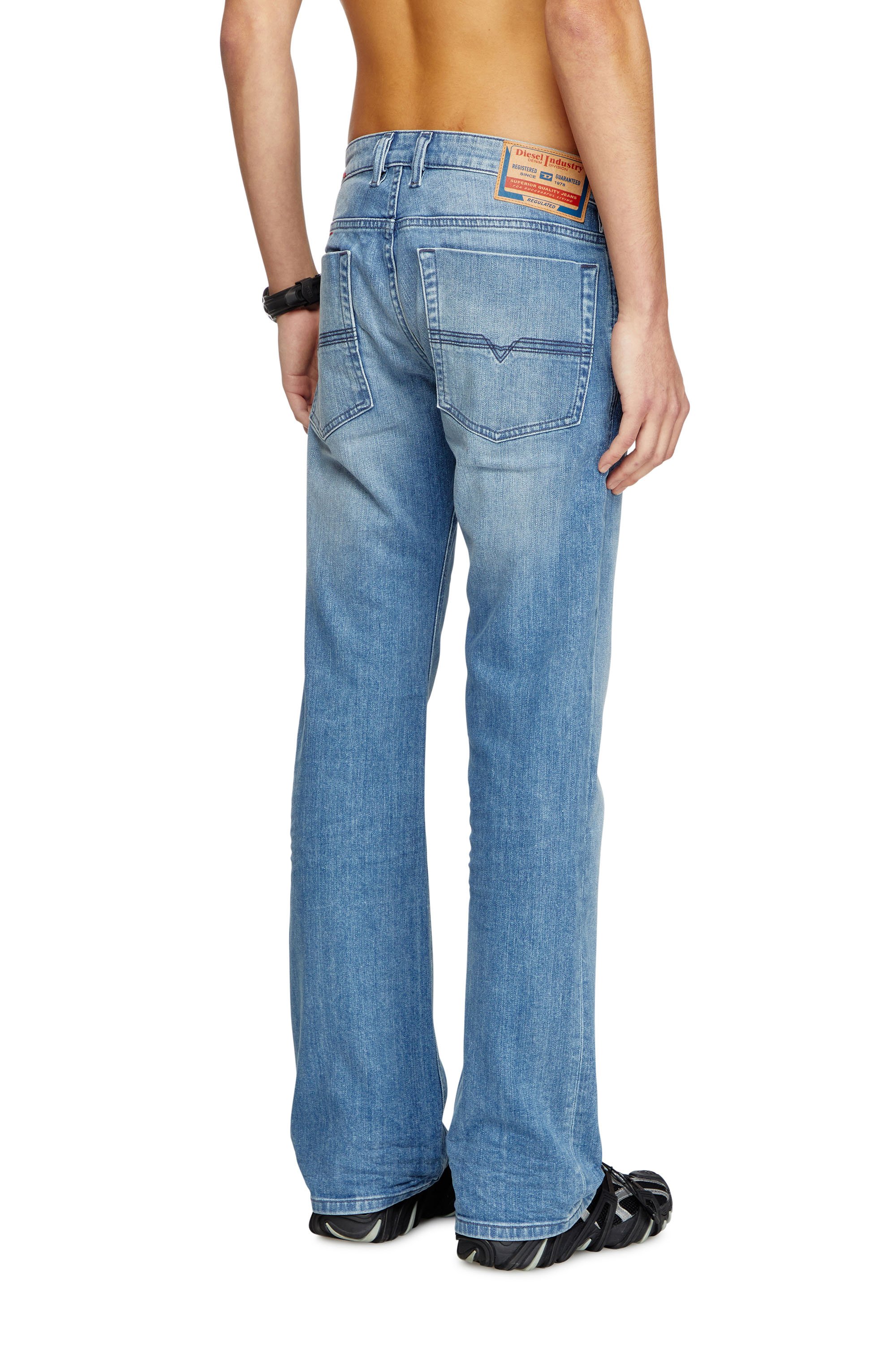 Diesel - Man's Bootcut Jeans 2007 Zatiny 0GRDI, Light Blue - 4