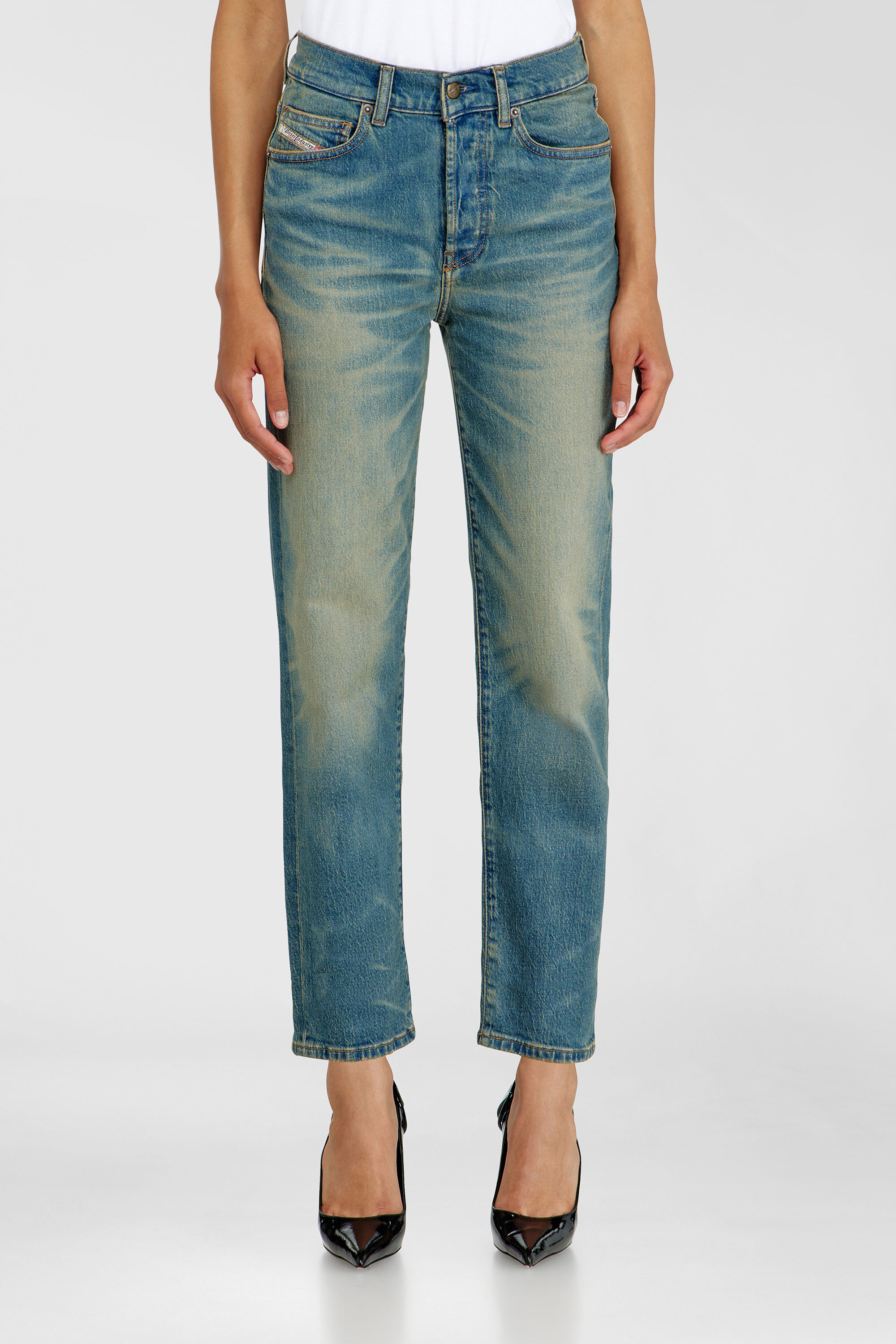 Diesel - Woman's Regular Jeans 1981 D-Went 0KBBP, Medium blue - 2