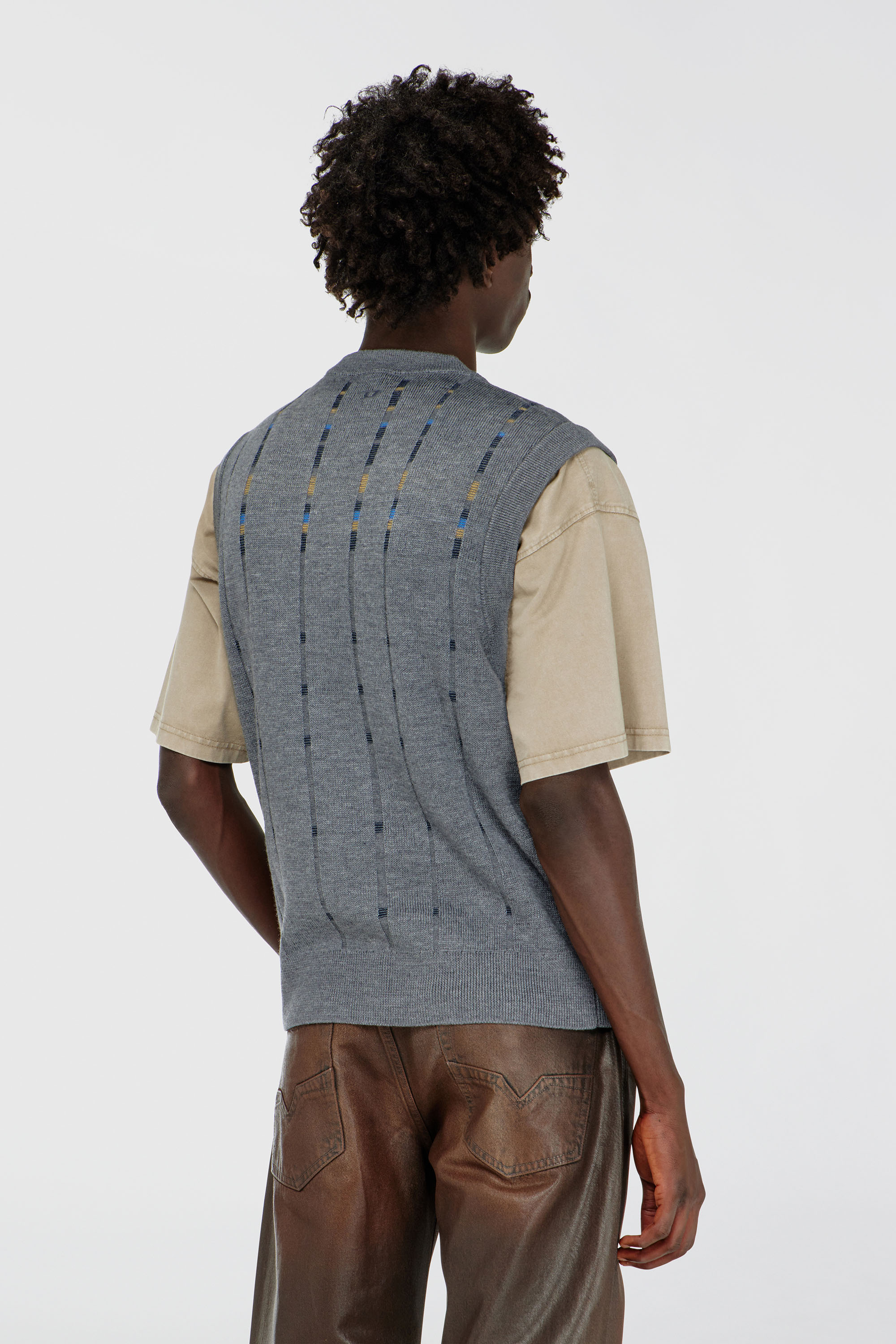 Diesel - K-ROERI, Man's Wool vest with check effect in Grey - 4
