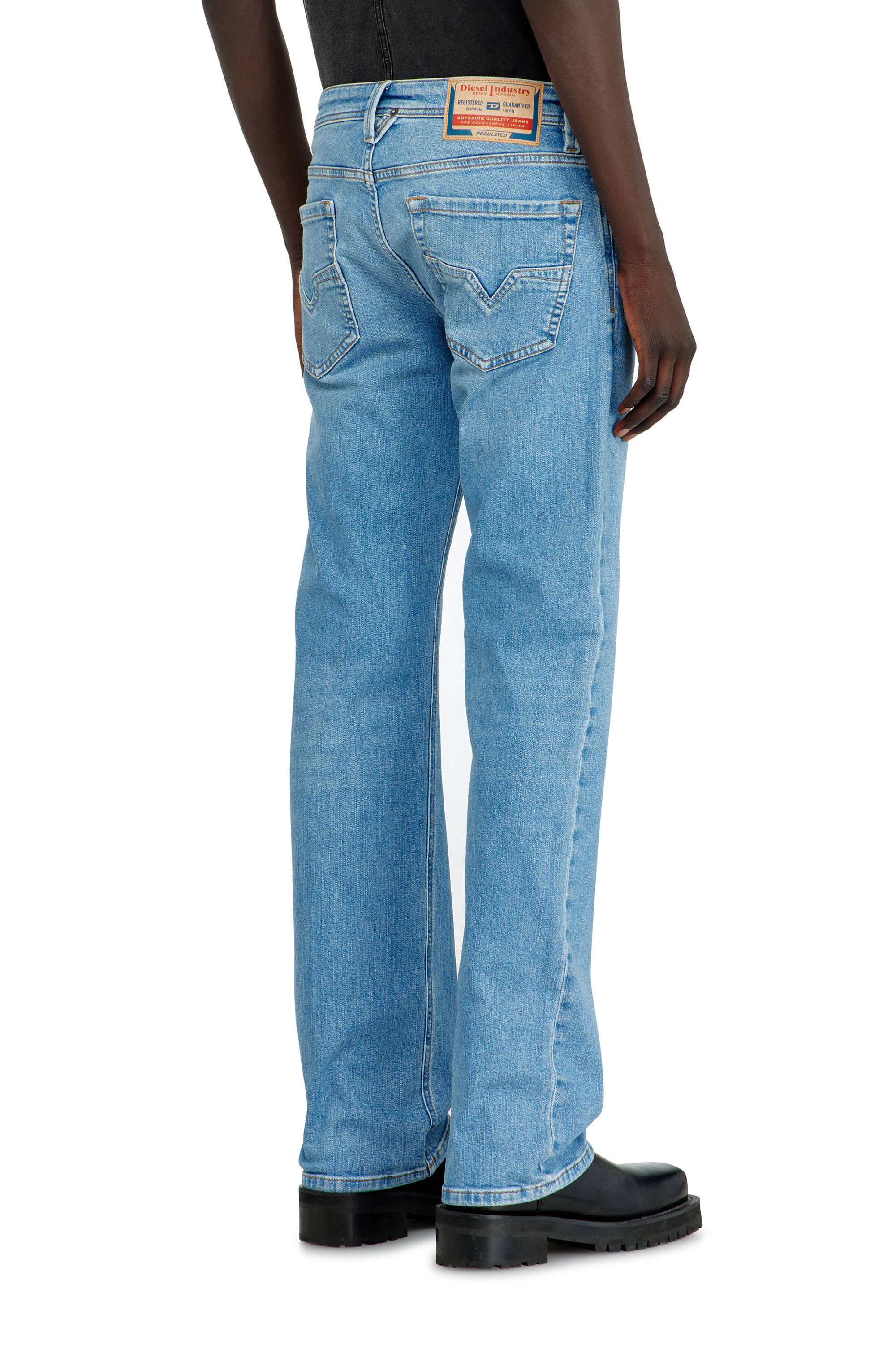 Diesel - Man's Regular Jeans 1985 Larkee 0HDBJ, Light Blue - 5