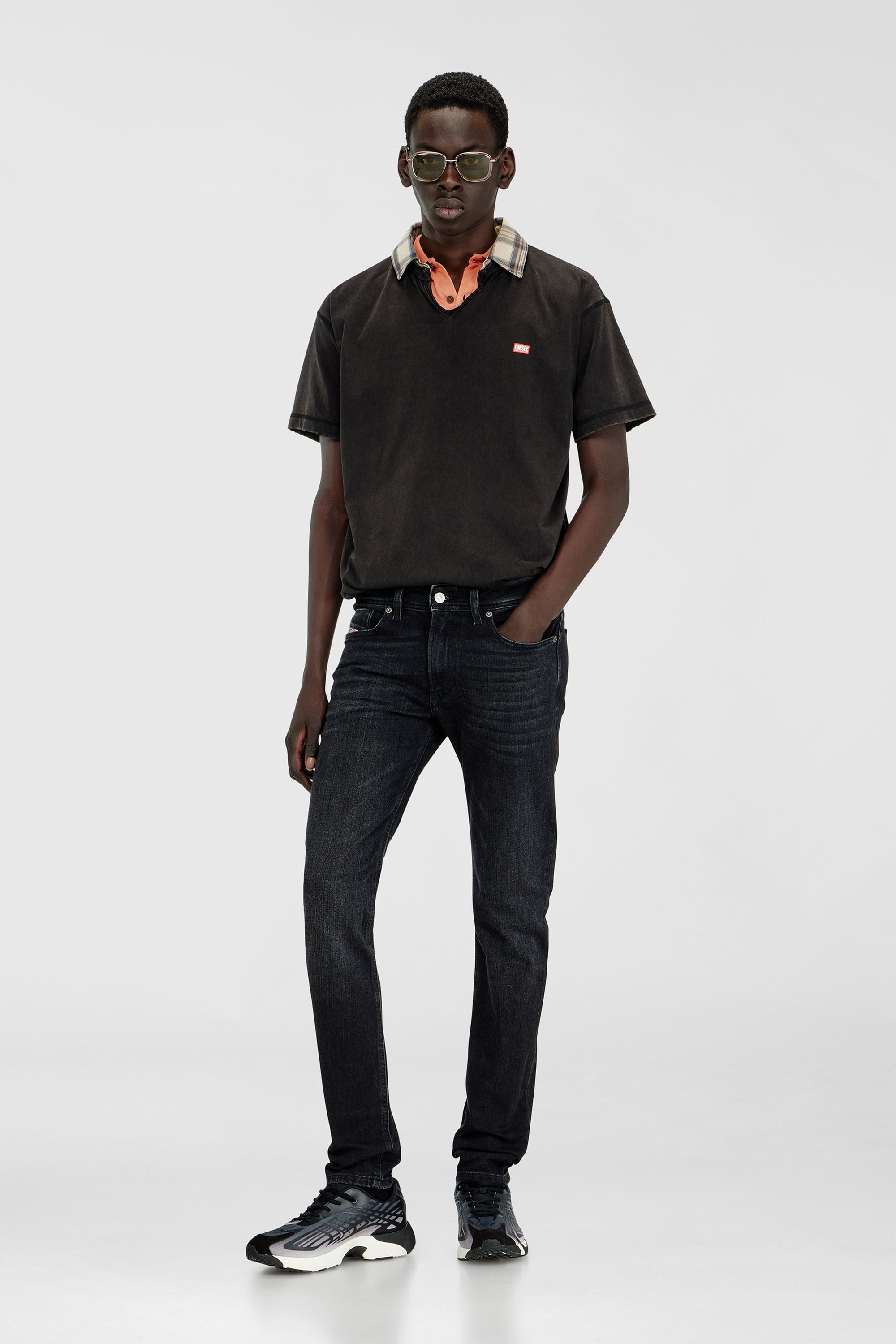Diesel - Man's Skinny Jeans 1979 Sleenker 0GRDA, Black/Dark grey - 1