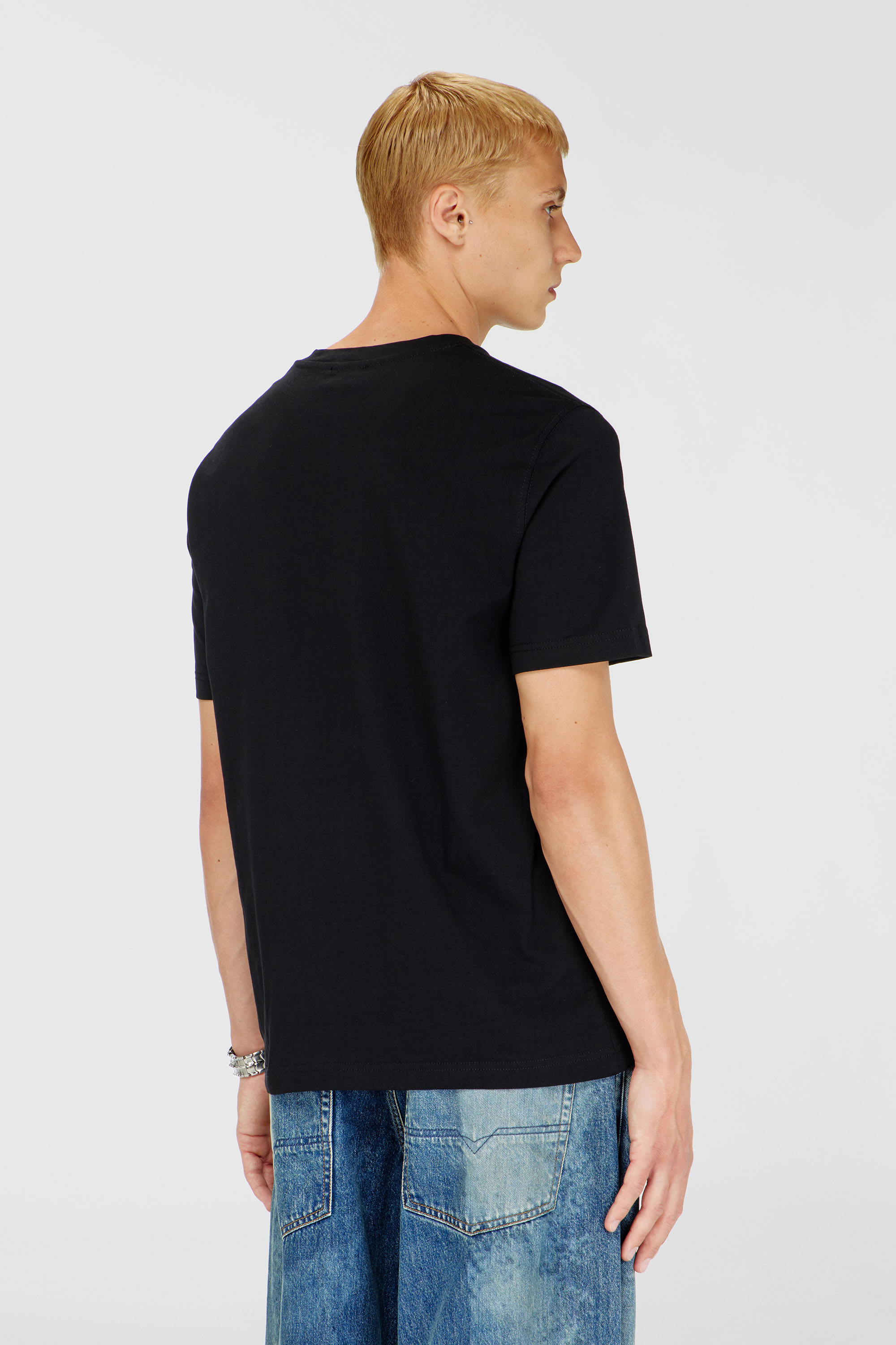 Diesel - T-ADJUST-Q7, Man's T-shirt with blurry Diesel logo in Black - 4
